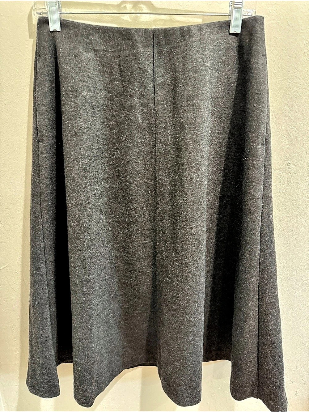 Uniqlo Wool Blended Flared Skirt charcoal Gray Midi Skirt Medium
